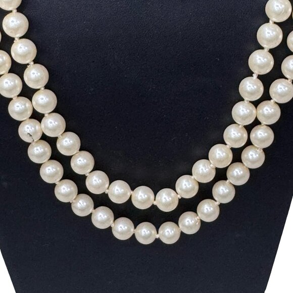 Vintage Marvella Double Strand Faux Pearl Necklace Fancy Flower Rhinestone Clasp - Picture 3 of 9